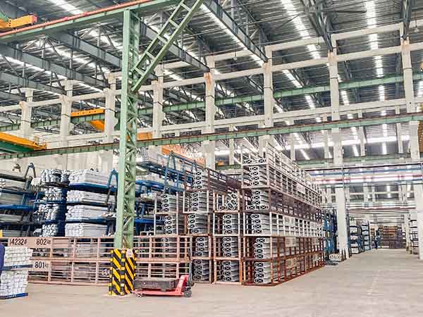 China Aluminium Extrusion Manufacturers